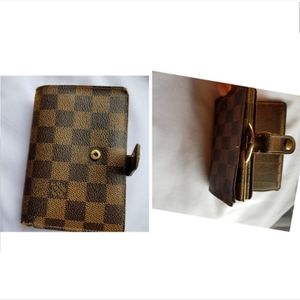 Louis Vuitton Kisslock Damier Wallet